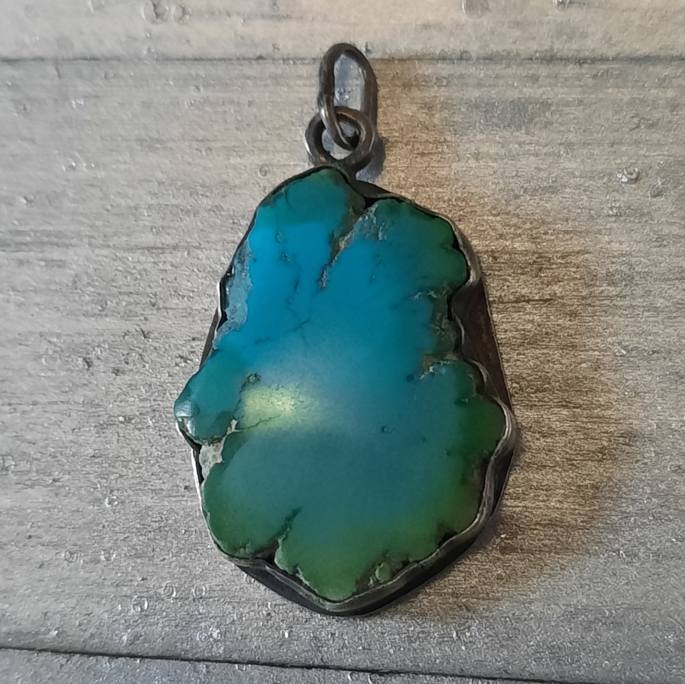 Beautiful Green Blue Natural Turquoise sterling silver pendant